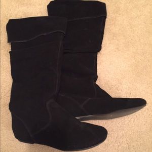Black Slouchy Boots