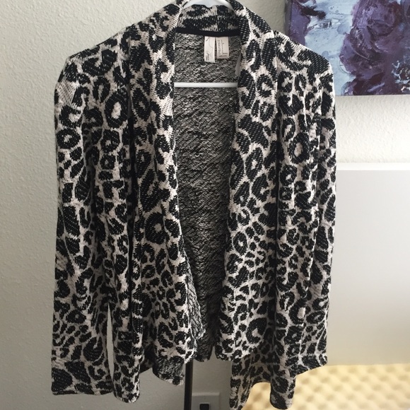 Sweater Small