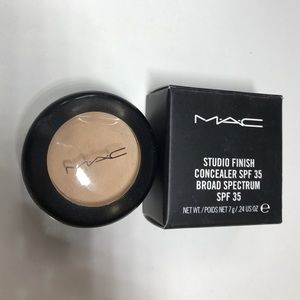 Mac studio finish concealer nc20