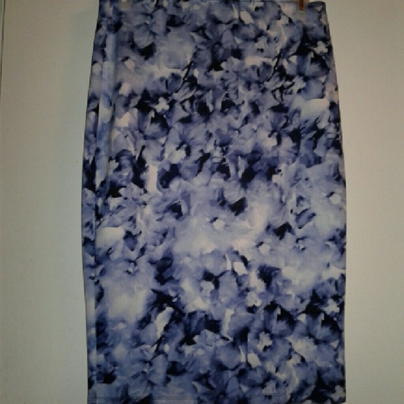 Apt.9 skirt