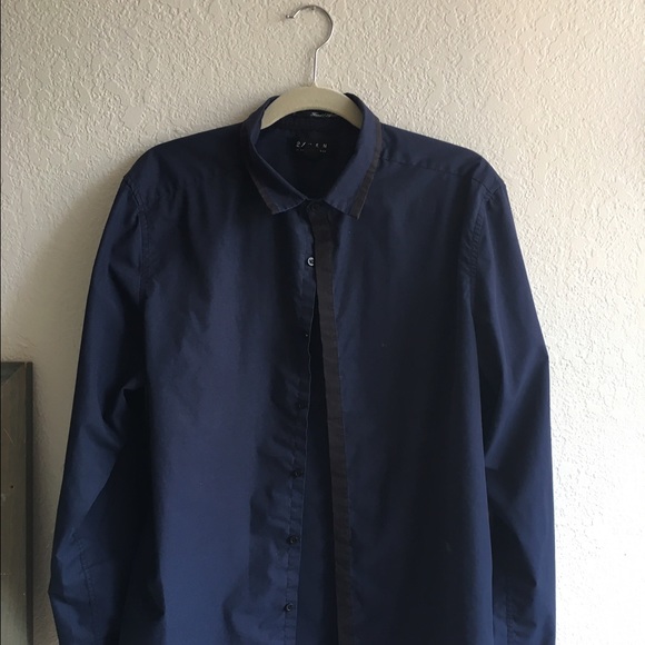 Button this one to the top fam. 🤖💀 - Picture 1 of 1