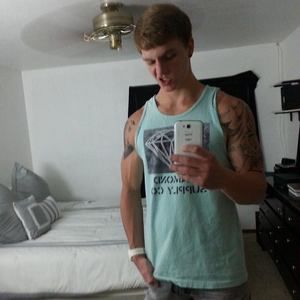 Meet your Posher, Aaron