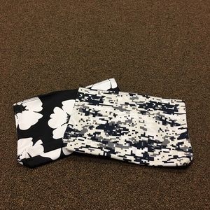 2 Thirty One zipper pouches