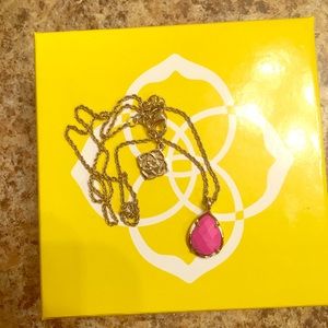 kendra scott necklace
