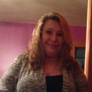 Meet your Posher, Laurie