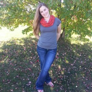 Meet your Posher, Haylie