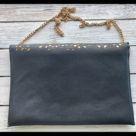 Black and Gold Clutch - Picture 3 of 4