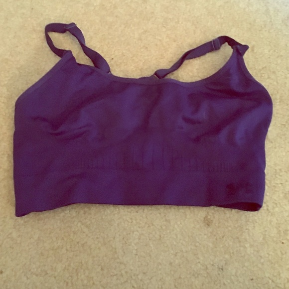 Sports bra