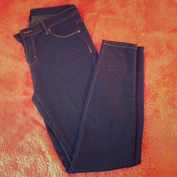 Women's Forever 21  Skinny Dark Jeans size 30