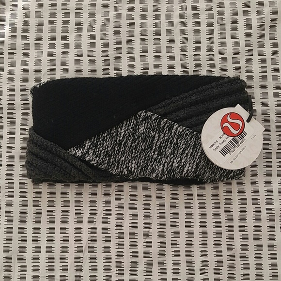 NWT Lululemon Totally Toasty Ear Warmer