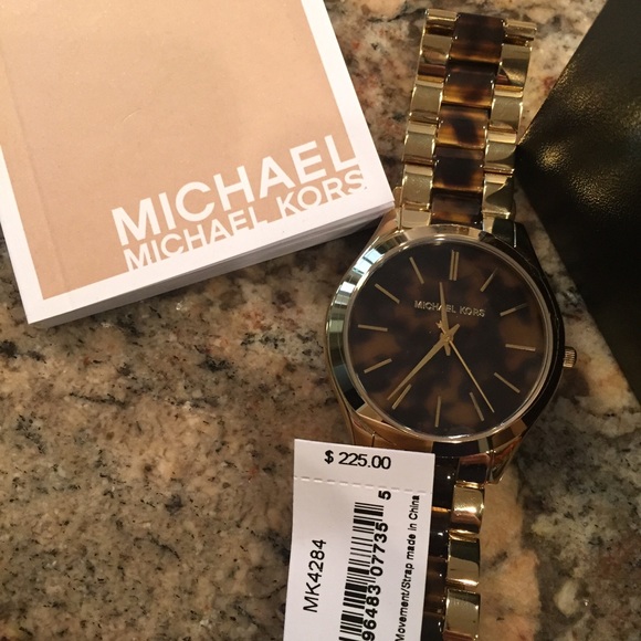 NEW Michael Kors Watch! NWT main image 4