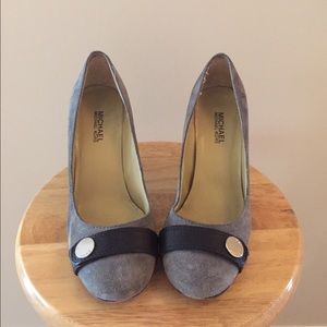 Suede Michael Kors heels