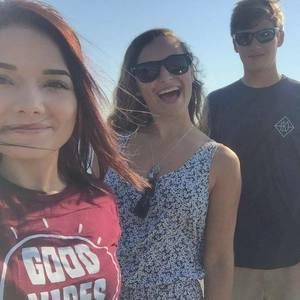 Meet your Posher, Stacy