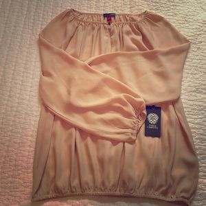 NWT Vince Camuto Blush Blouse