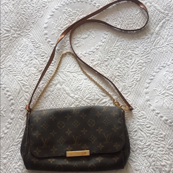Louis Vuitton Favorite MM Monogram Canvas