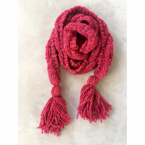 🌻 Red Speckled Scarf - Picture 2 of 4