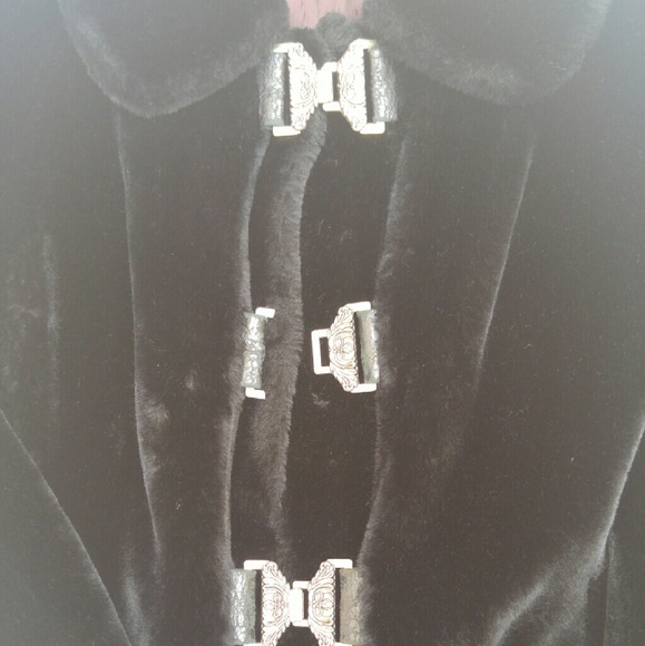 Vintage Borgaza fur coat - Picture 2 of 4