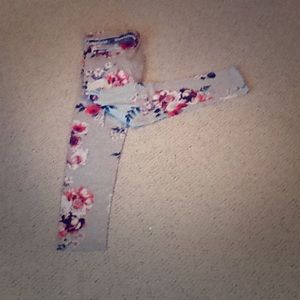 Printed leggings from American Eagle.