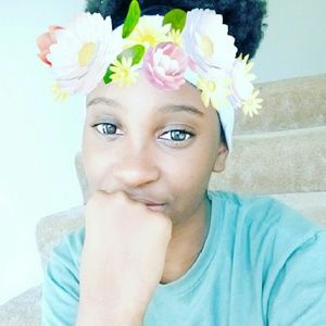 Meet your Posher, Joy