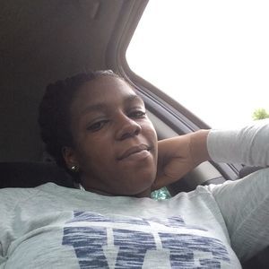 Meet your Posher, Shakira