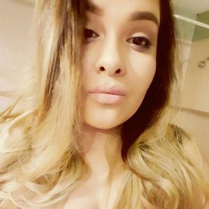 Meet your Posher, Karla