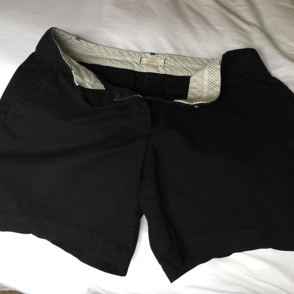 LOFT black 6in. Inseam shorts