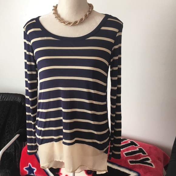 Honey Punch Tops - Hi/Low Tunic Top by "Honey Punch"