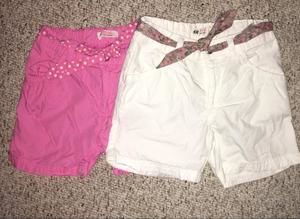 2 pairs of HM shorts with belts
