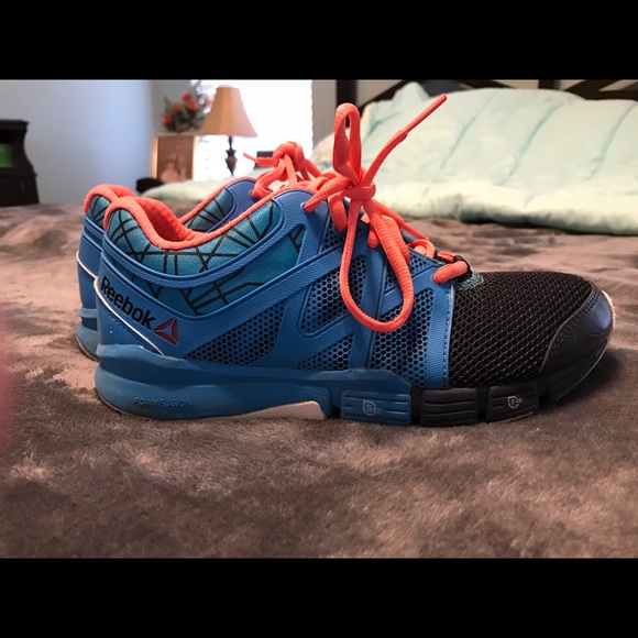 Reebok tennis shoes