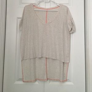 Reversible Lululemon Hi-Lo Tshirt