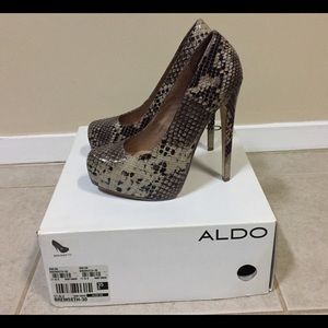 Aldo's snake skin heels