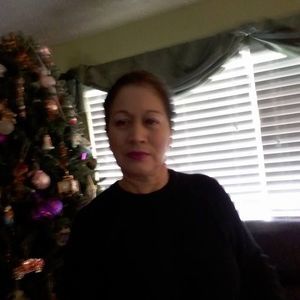 Meet your Posher, Elvira