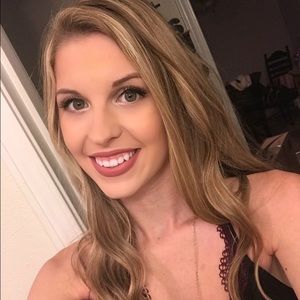 Meet your Posher, Allison