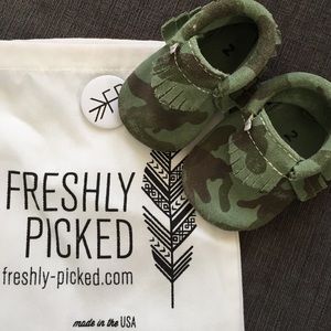 Freshly Picked Green Camo Moccasins