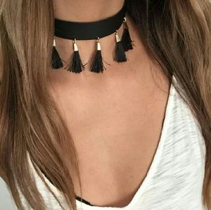 Unique Black Choker