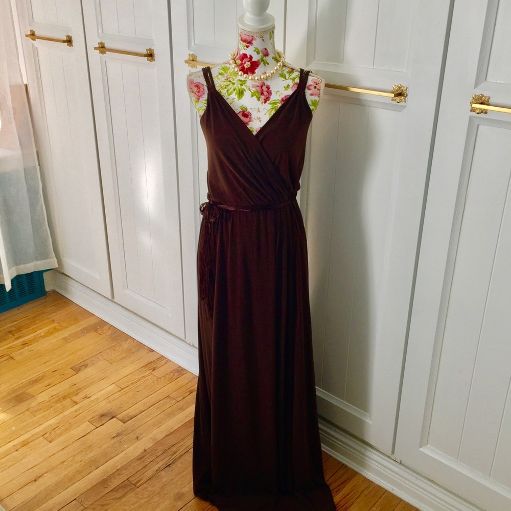 Calvin Klein Gown! ❤️Sorority formal? Prom?