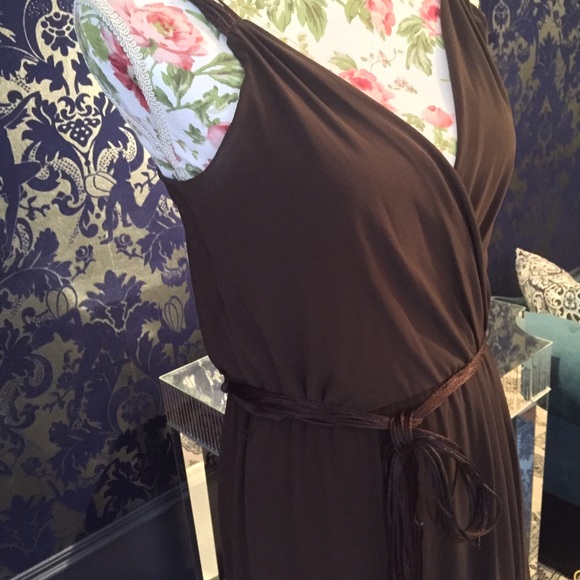 Calvin Klein Gown! ❤️Sorority formal? Prom? - Picture 8 of 8