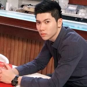 Meet your Posher, Toan