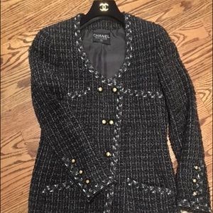 *sold* Auth Chanel tweed jacket blazer coat