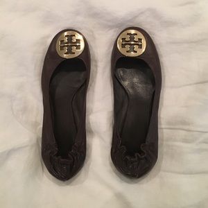 Tory Burch Reva Flats Brown
