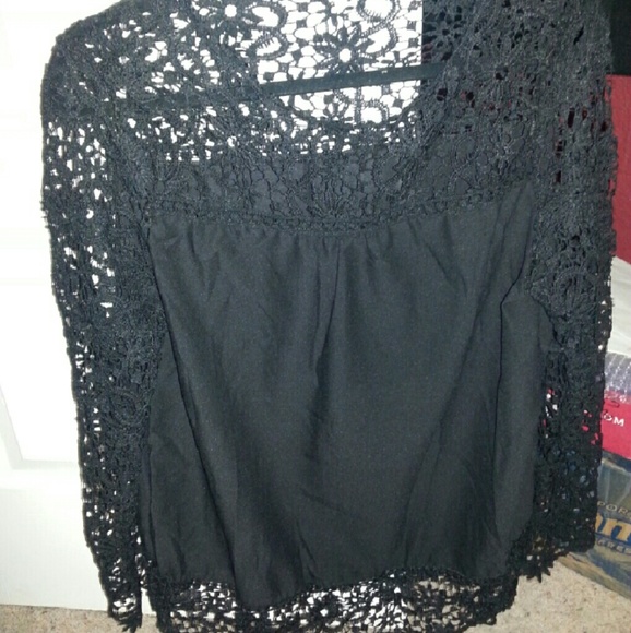 Black shear lace top