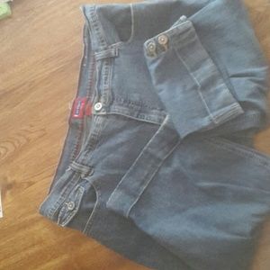 Blue Jean cuffed Capri's