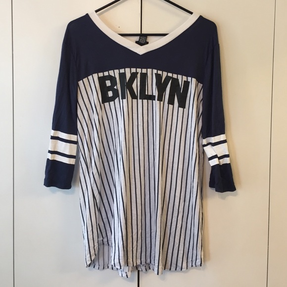 Graphic t shirt