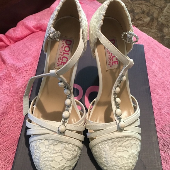 Dolce by mojo mock, lave, bone size 6