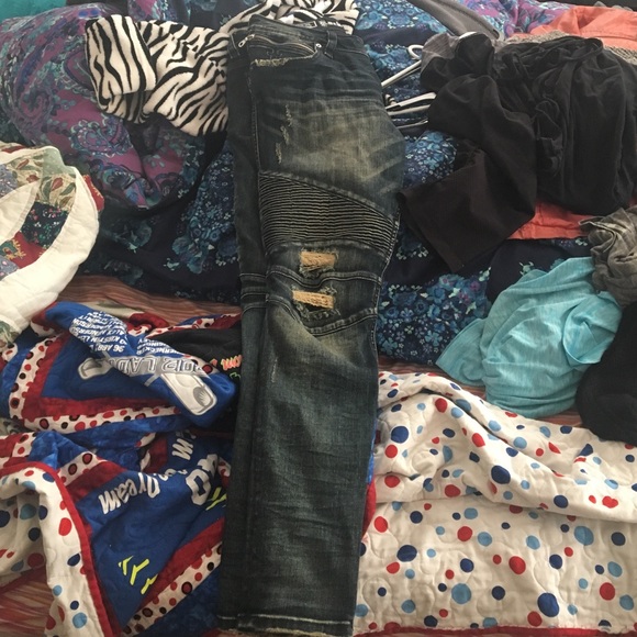 Rock revival skinnies