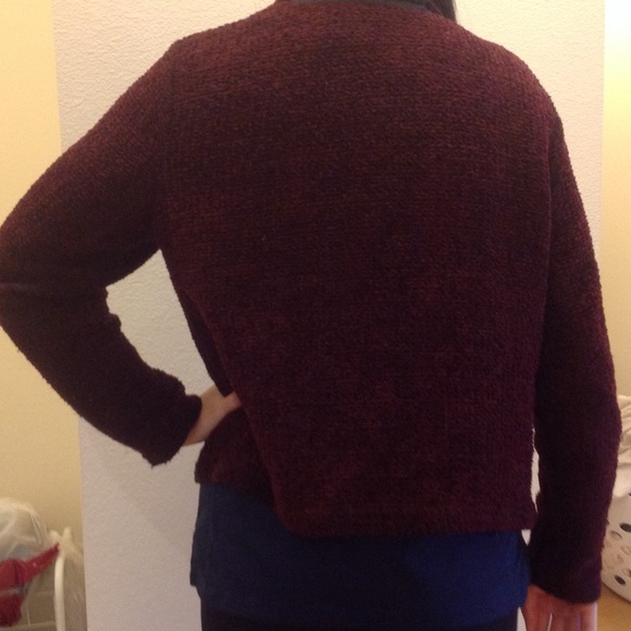 Burgundy Jacket Size Large - Picture 2 of 2