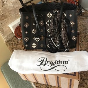 Brighton Amanda scarf tote bag with box