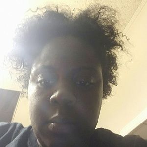 Meet your Posher, Shatona