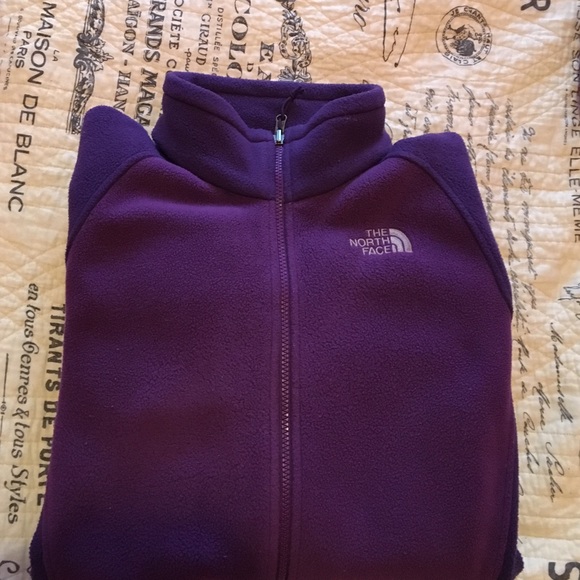 North Face jacket ON HOLD