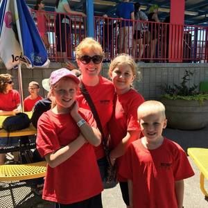 Meet your Posher, Emily